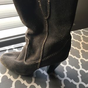 Dark gray suede boots